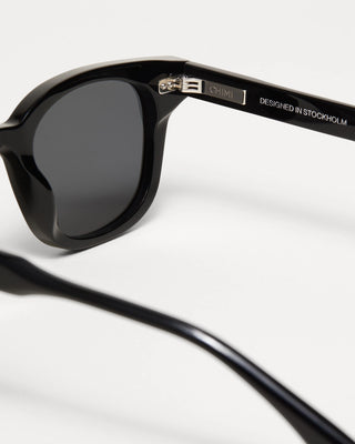 02,3M Black