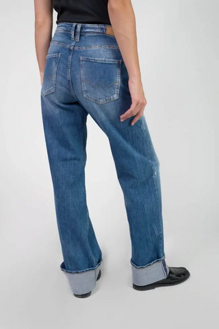 The perfect fit, pulp jeans, mid rise, regular leg.