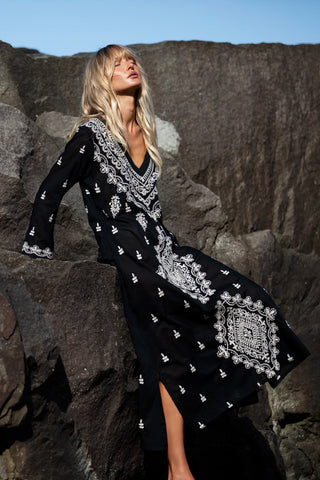 Goa Black/Cream with Embroidery