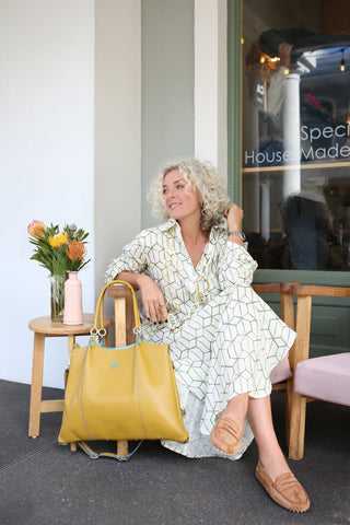 Soleil Lrg Bull Leather Mustard Shopper