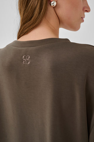 Helle Emb Boxy Tee Black