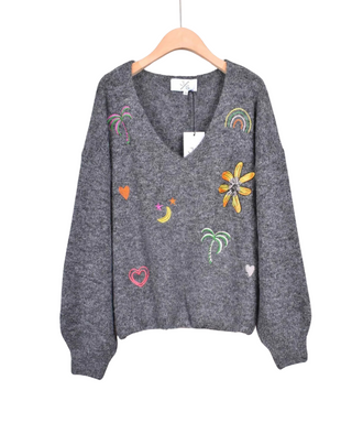 Scarlotte Embroidery D.grey Vneck Jumper