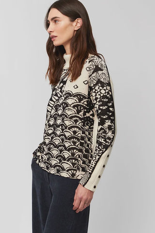 Candu High Neck Sweater in Black Ivory