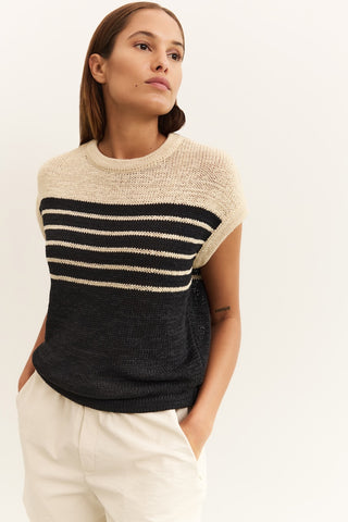 Sleeveless Striped Tape Summer Sand Yarn Sweater