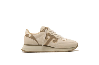 Master All Suede Trainer Snow White, Macchiato Milk.