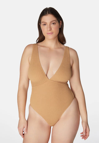 SB Ariel one piece macademia