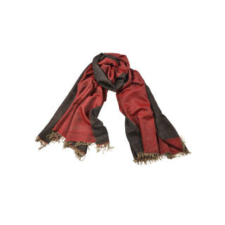 T541 Reversible Black/Red Shawl