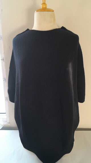 Julia Schwarz Knitted Poncho