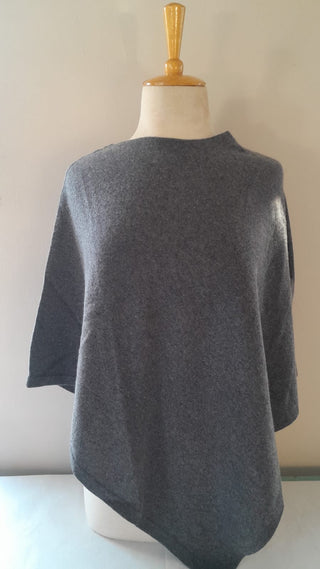 Julia Anthra Knitted Poncho