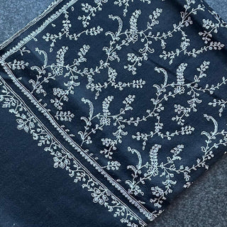 T577  Black w Wht Embroidery allover Toosha