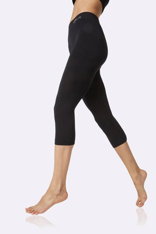 BOODY IS 3/4 Leggings Black