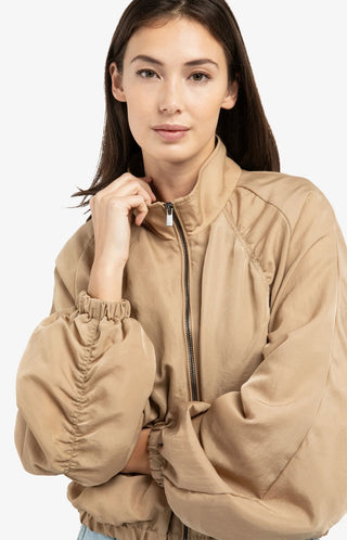 Short,  Oversized Jck Tran Brown