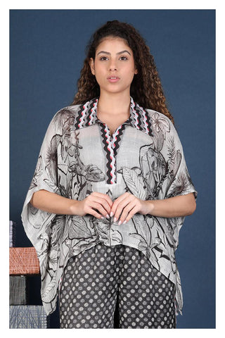 Starlia Poncho